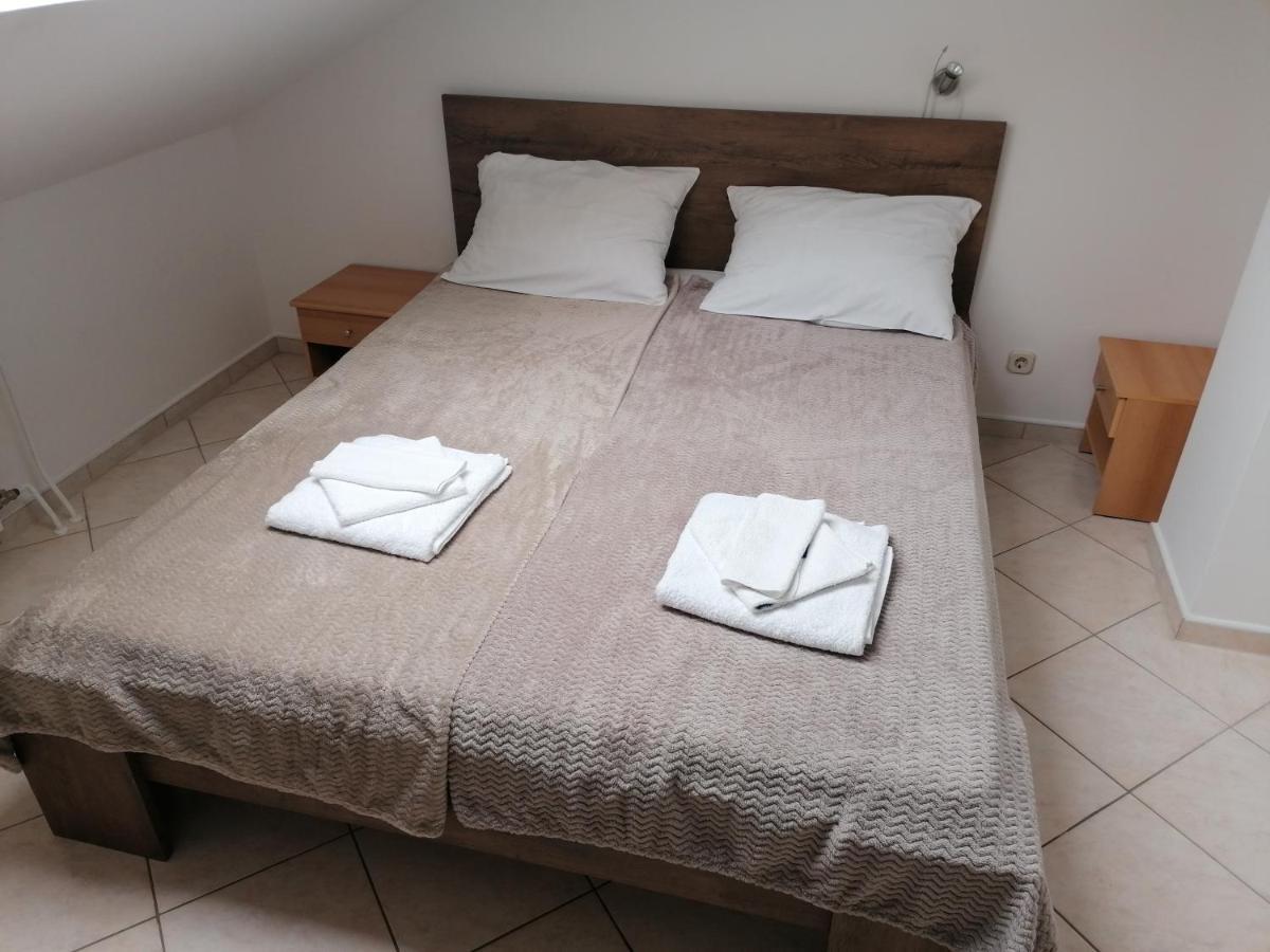 Apartmani Stille Karlobag Luaran gambar